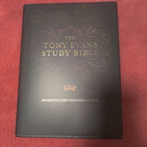 Tony Evans Study Bible